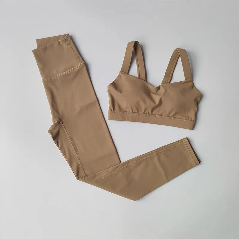 LuxeFit Seamless Sculpt & Support 2-Piece Yoga & Fitness Set