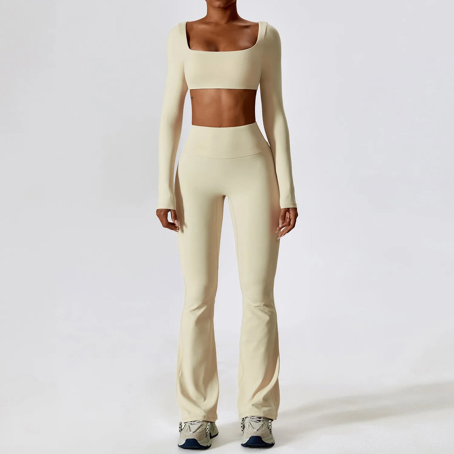 LuxeFit Seamless Performance 2-Piece Long Sleeve Yoga Set