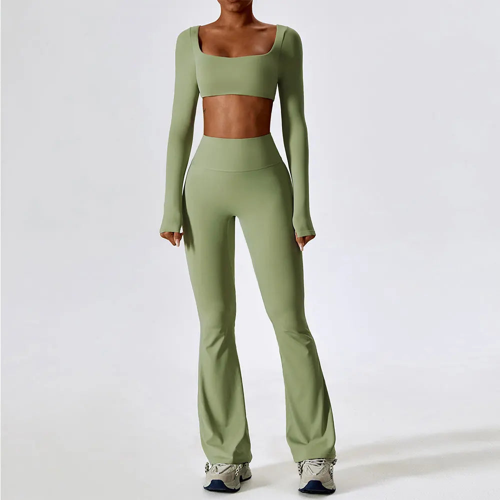 LuxeFit Seamless Performance 2-Piece Long Sleeve Yoga Set